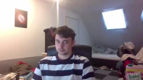 Snapshot of moistbreadstick chatting on 15, 6, 2026 moistbreadstick online show from 15, 6, 2026