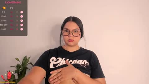 Snapshot of moka_03 chatting on 21, 2, 2025 Ashley independent model online show from 21, 2, 2025