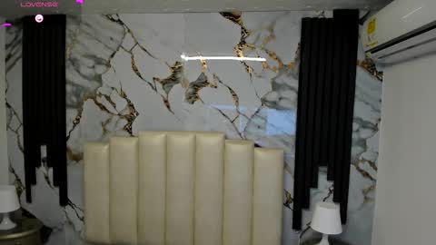 Hey Guys  Im Mollie online show from 28, 9, 2025