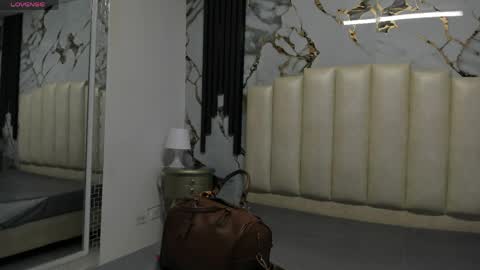 Snapshot of molliebue1 chatting on 26, 4, 2026 Hey Guys Im Mollie online show from 26, 4, 2026