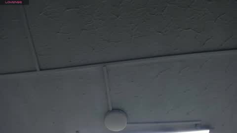 Snapshot of molliebue1 chatting on 13, 5, 2026 Hey Guys Im Mollie online show from 13, 5, 2026