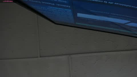 Snapshot of molliebue1 chatting on 24, 5, 2026 Hey Guys Im Mollie online show from 24, 5, 2026