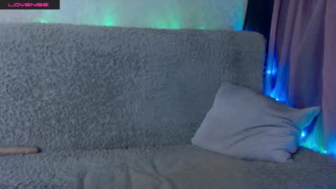 Molly1sex online show from 18, 4, 2026