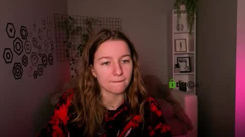 molly_lesser online show from 22, 12, 2025