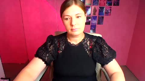 Snapshot of molly_mis chatting on 29, 6, 2026 Molly online show from 29, 6, 2026