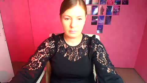 Snapshot of molly_mis chatting on 30, 7, 2026 Molly online show from 30, 7, 2026