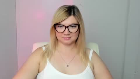 Molly online show from 15, 9, 2025