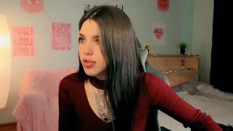 Snapshot of molly_rettyy chatting on 4, 4, 2026 Molly online show from 4, 4, 2026