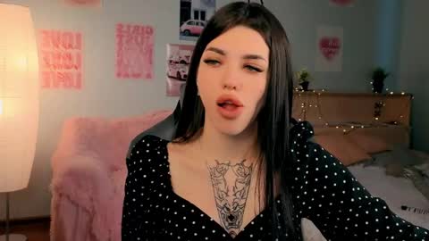Snapshot of molly_rettyy chatting on 15, 4, 2026 Molly online show from 15, 4, 2026