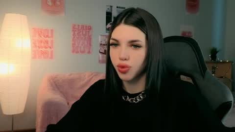 Snapshot of molly_rettyy chatting on 2, 5, 2026 Molly online show from 2, 5, 2026