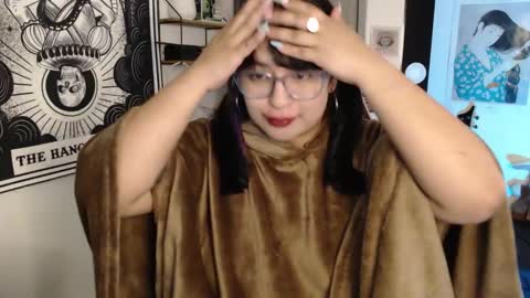 Molly online show from 6, 3, 2025