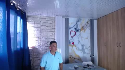 mollyandsam303av online show from 1, 3, 2026