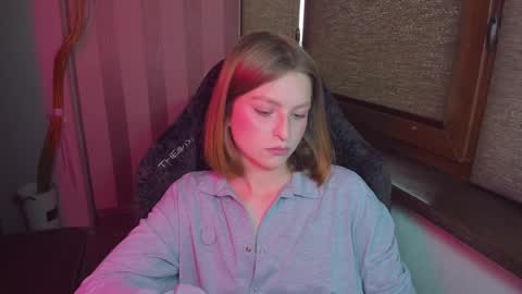 Snapshot of mollydangerous chatting on 10, 10, 2025 Taisha online show from 10, 10, 2025