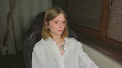 Snapshot of mollydangerous chatting on 14, 10, 2025 Taisha online show from 14, 10, 2025