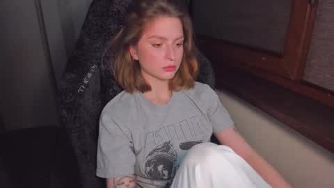 Snapshot of mollydangerous chatting on 25, 10, 2025 Taisha online show from 25, 10, 2025