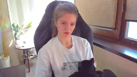 Snapshot of mollydangerous chatting on 6, 5, 2026 Taisha online show from 6, 5, 2026
