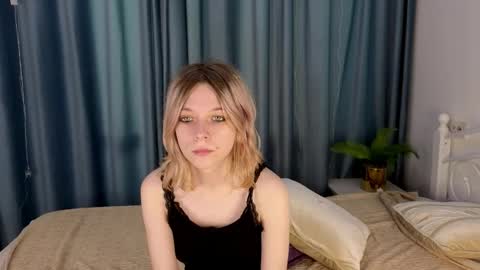 Snapshot of mollysally chatting on 3, 4, 2026 mollysally online show from 3, 4, 2026