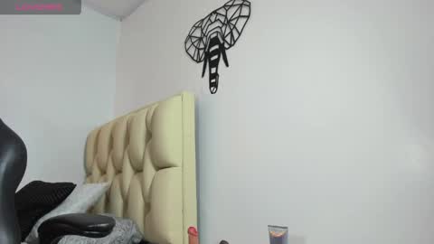 MOLLY online show from 14, 4, 2026