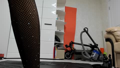 Snapshot of mollystory chatting on 8, 2, 2025 AngelMomm online show from 8, 2, 2025