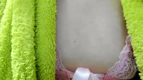 Snapshot of mollystory chatting on 9, 2, 2025 AngelMomm online show from 9, 2, 2025