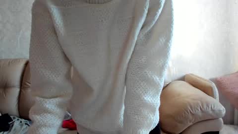 Snapshot of mollystory chatting on 1, 3, 2025 AngelMomm online show from 1, 3, 2025