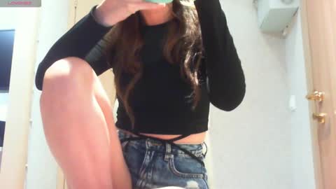 Hailey online show from 15, 11, 2025