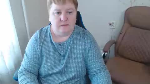Snapshot of mommy99x chatting on 12, 5, 2026 Mommy99X online show from 12, 5, 2026