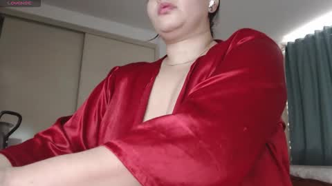 Daphne  online show from 5, 11, 2025