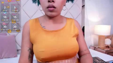 Momo  online show from 17, 9, 2025