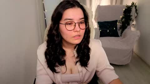 Snapshot of momorins chatting on 4, 6, 2026 Momo online show from 4, 6, 2026