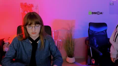 Mona  online show from 11, 1, 2026