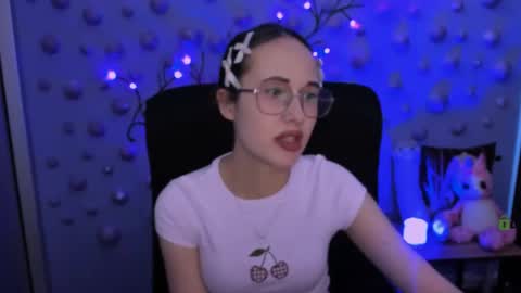 Snapshot of mona_cloud chatting on 20, 5, 2026 Mona online show from 20, 5, 2026