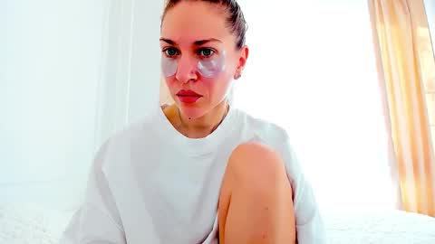 Mona online show from 23, 2, 2025