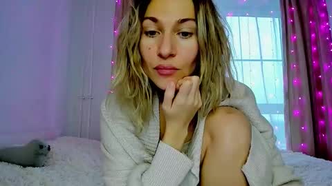 Mona online show from 18, 12, 2025