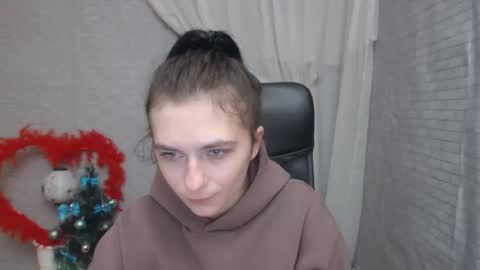 Snapshot of monakali chatting on 6, 12, 2024 monakali online show from 6, 12, 2024