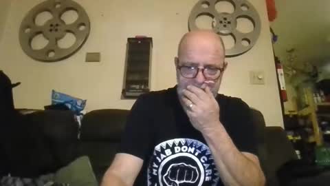 Snapshot of mondaymonday chatting on 16, 1, 2025 mondaymonday online show from 16, 1, 2025