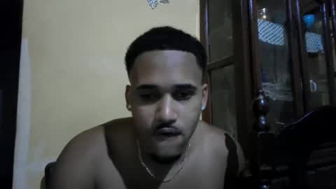 Snapshot of moneyblancos chatting on 12, 5, 2026 moneyblancos online show from 12, 5, 2026