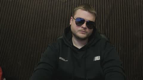 Snapshot of moneycumshot chatting on 13, 3, 2026 Alex online show from 13, 3, 2026