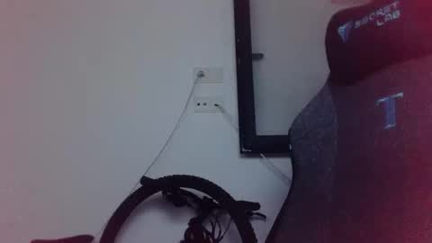 Snapshot of monica35milf chatting on 9, 10, 2025 MonicaLuigi online show from 9, 10, 2025