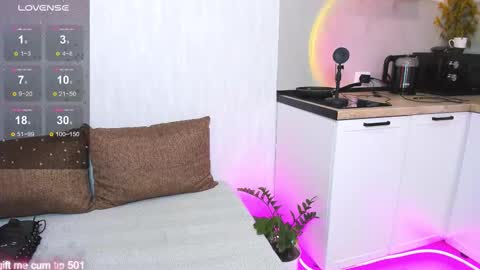 Monica online show from 11, 3, 2026