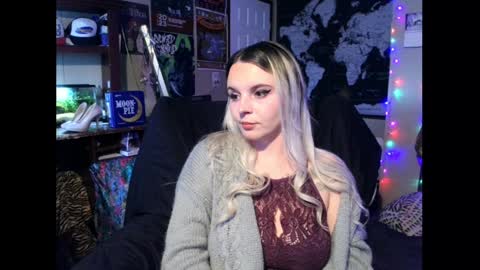 Snapshot of monica_lily chatting on 9, 12, 2024 Monica online show from 9, 12, 2024