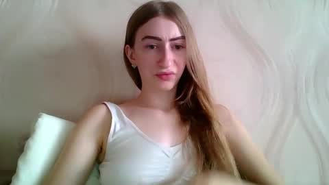 Snapshot of monica_tamayo chatting on 3, 7, 2026 Monica online show from 3, 7, 2026