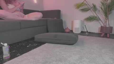 Monica online show from 18, 5, 2026