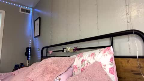 Monica online show from 10, 12, 2024