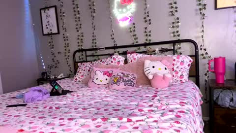 Monica online show from 26, 12, 2024