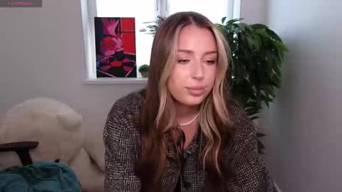 Monica online show from 21, 9, 2025