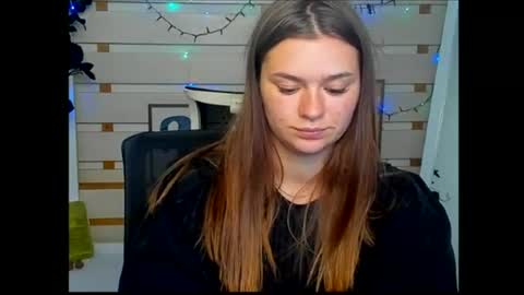 Snapshot of monika_youu chatting on 18, 6, 2026 Monika online show from 18, 6, 2026