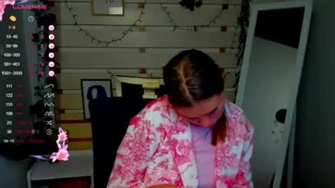 Monika online show from 28, 7, 2026