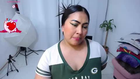 monikk__harrison online show from 12, 4, 2026