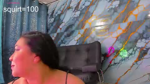 Snapshot of monikk__harrison chatting on 2, 7, 2026 monikk__harrison online show from 2, 7, 2026